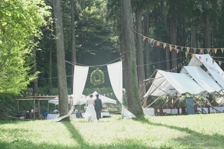 ［大型テント］ 名称：PUPA（ピューパ）